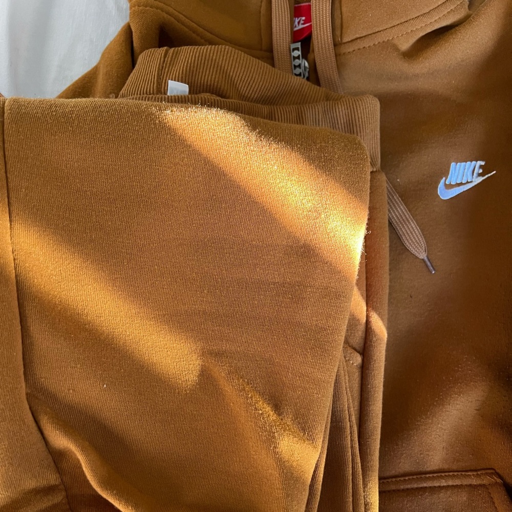 Women Nike jogging suit